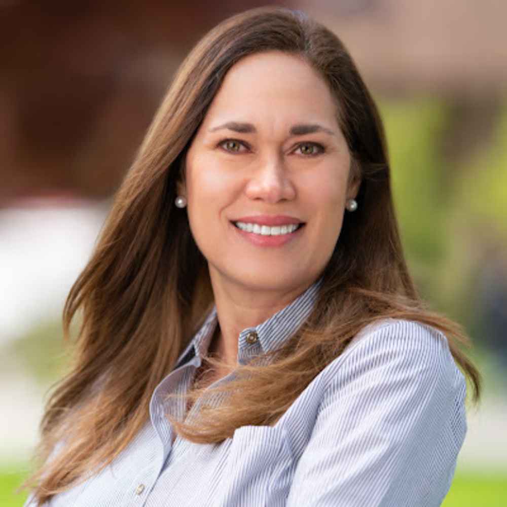 Meet your Posher, Mariela